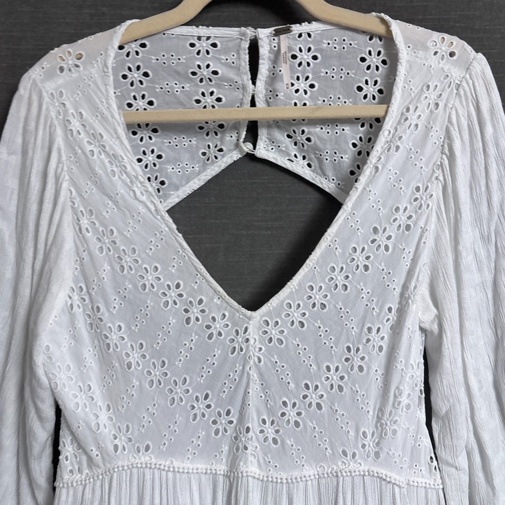 Free People Dress M White Eyelet Tiered Midi Boho Balloon Open Back Festival - Picture 2 of 13